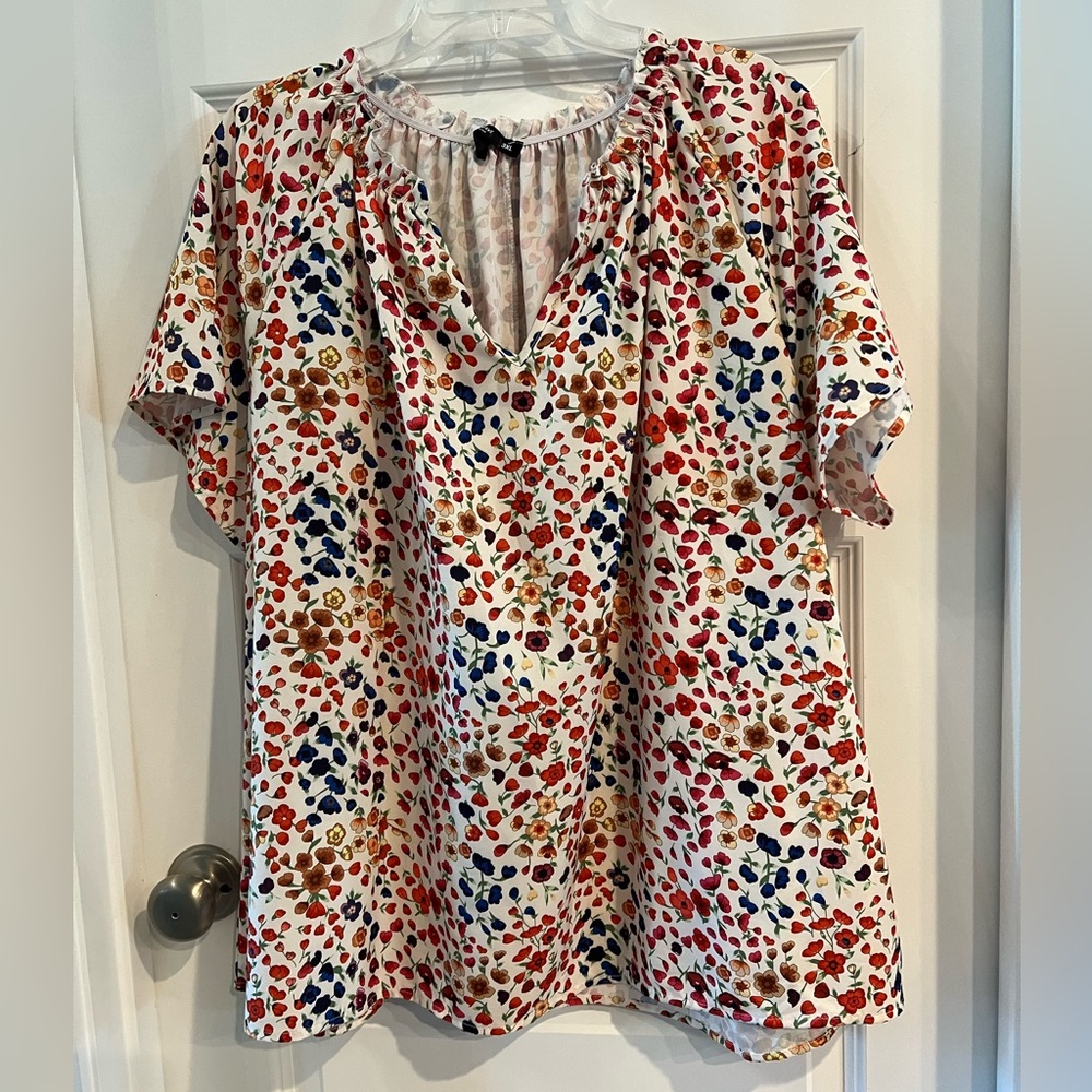 SHEIN colorful Ruffled Blouse Relaxed Fit